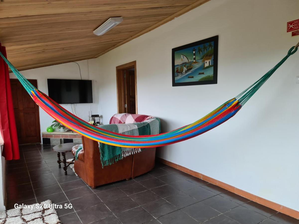 Ap Luso Brasileiro Hotel Lajes das Flores Exterior foto